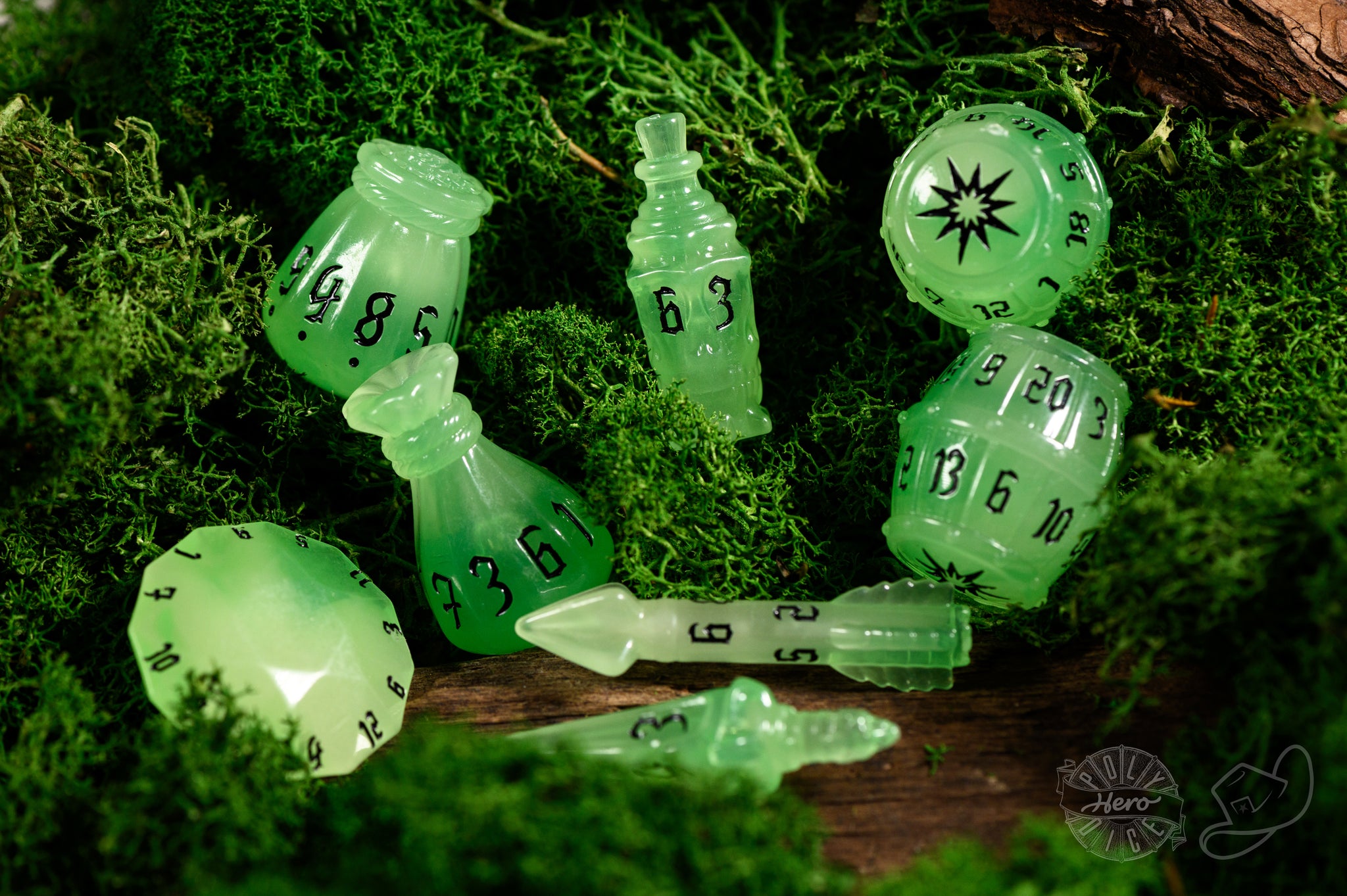 PolyHero Rogue 8 Dice Set - Foxfire