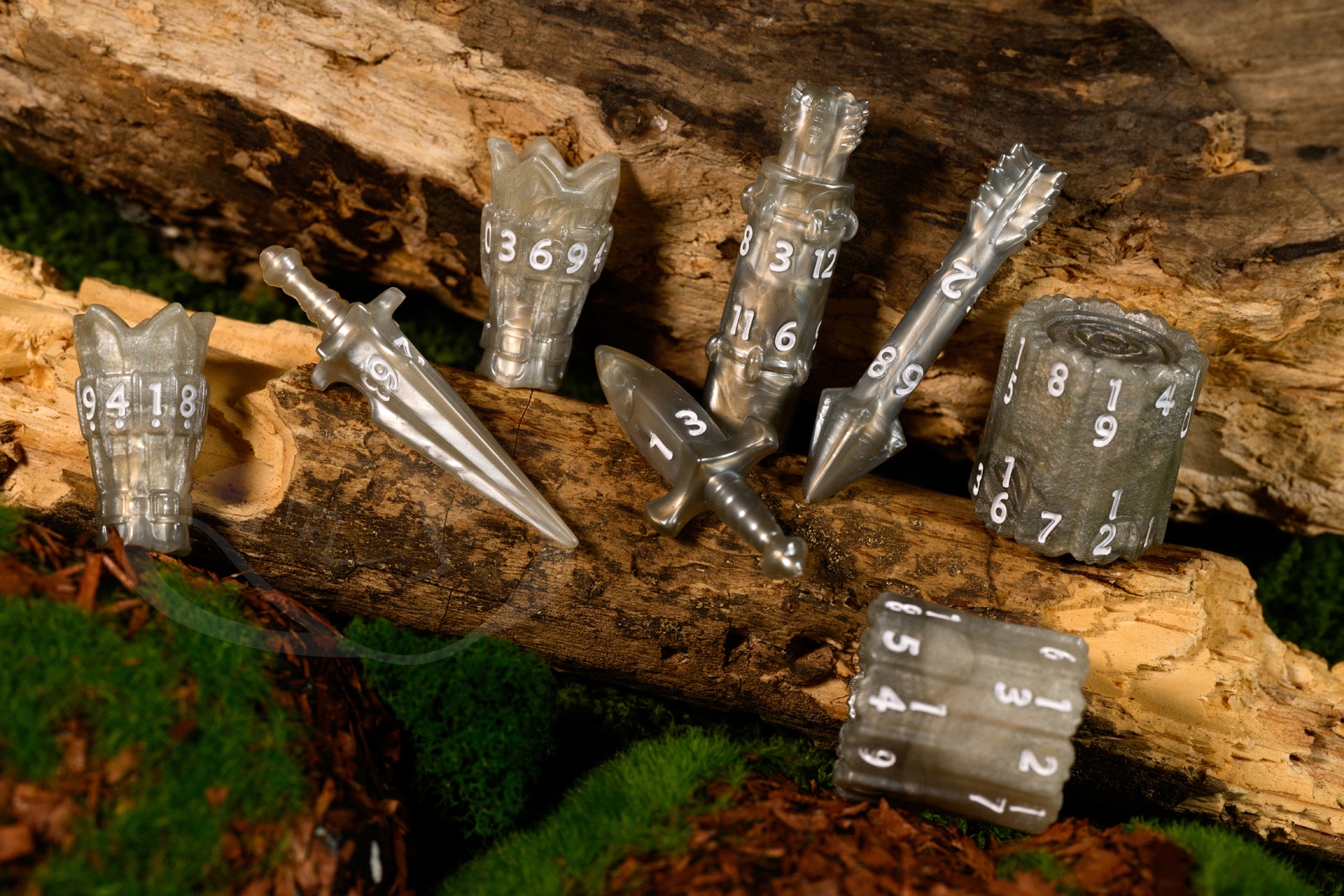 PolyHero Ranger 8 Dice Set - Silverwing