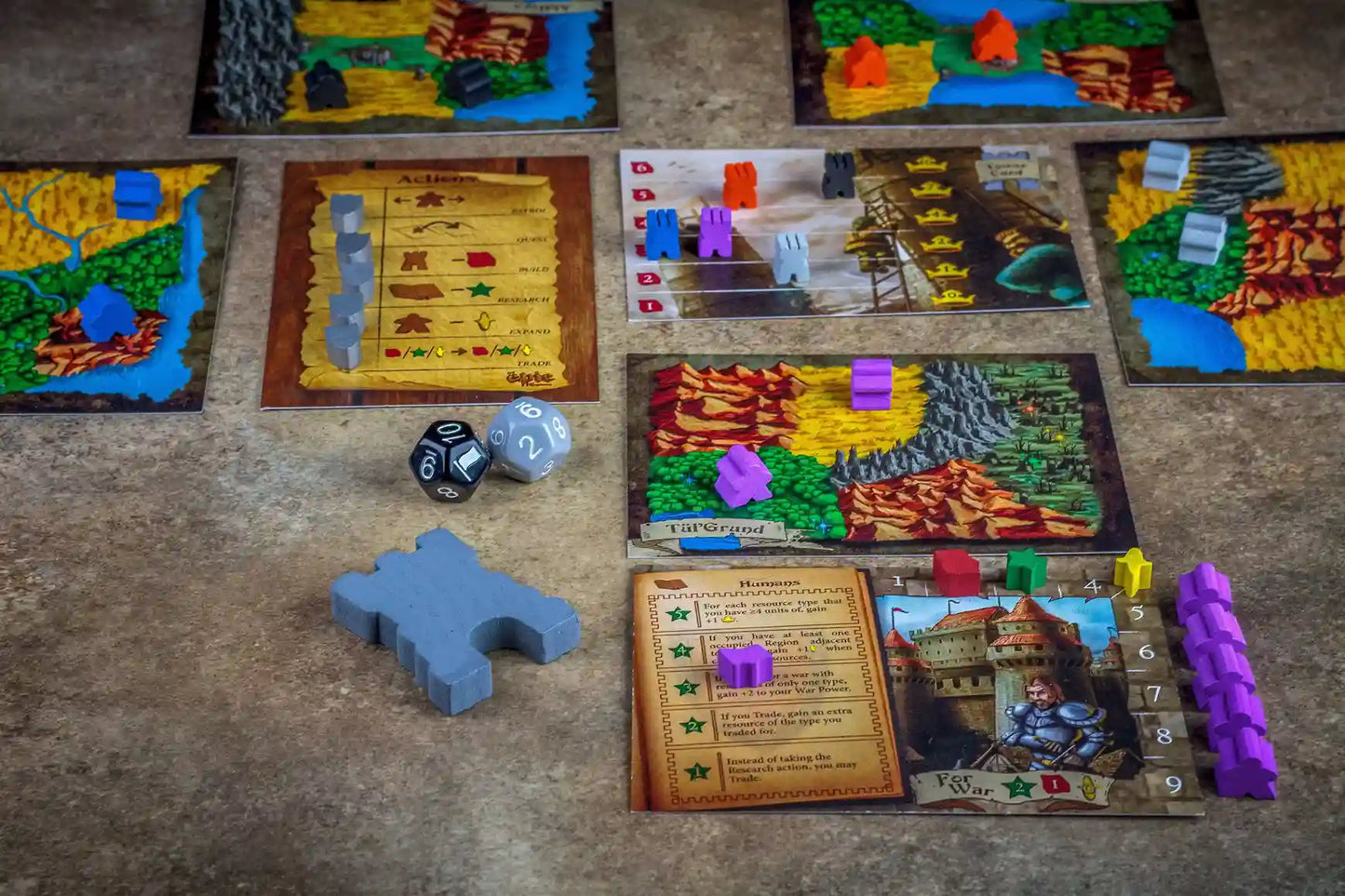 Tiny Epic Kingdoms